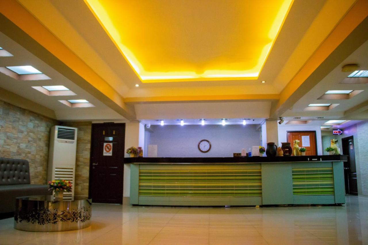 Visiting Card Hotel & Resort Bangkok Extérieur photo