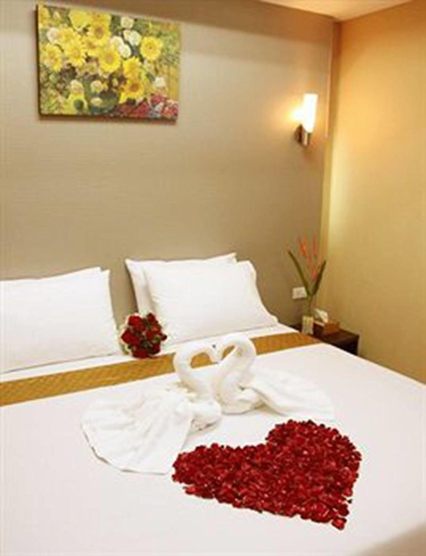 Visiting Card Hotel & Resort Bangkok Extérieur photo